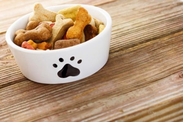 Comida de cachorro